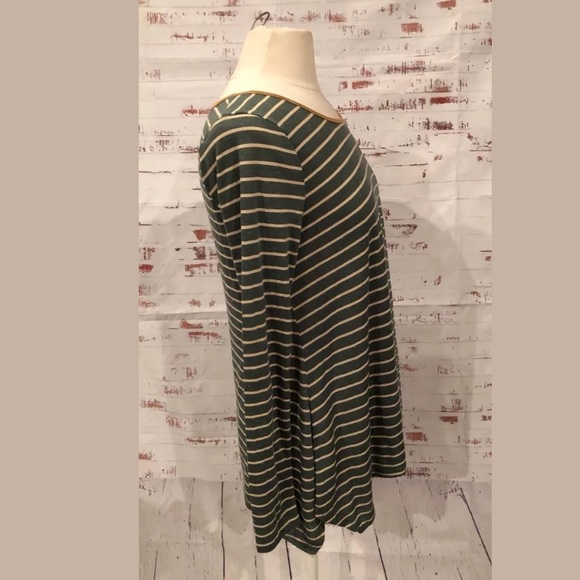 Umgee Swing Top S Striped Green Suede Elbow #134 - Picture 3 of 7